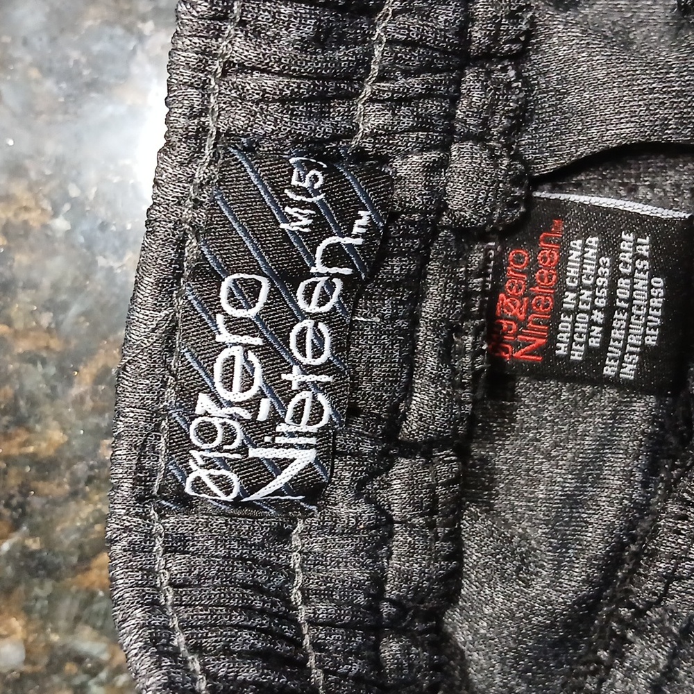 Shorts - Picture 2 of 3